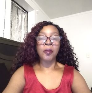 Meet your Posher, Annie